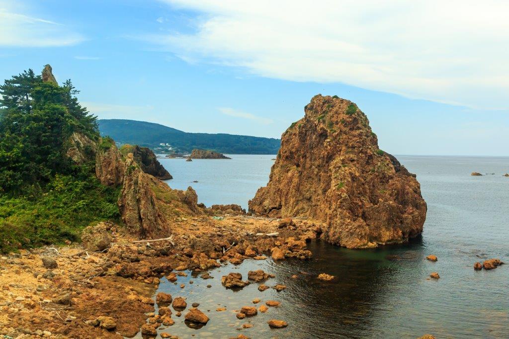 ▲五能線沿線渾然天成的奇岩怪石與日本海的風景