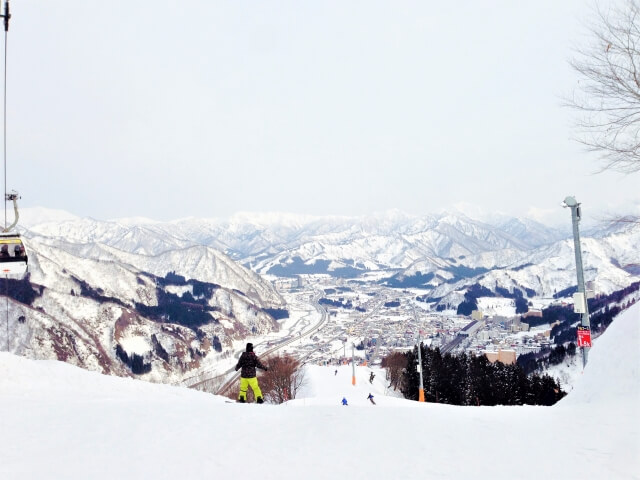 There are many courses to choose from at GALA YUZAWA SNOW RESORT. (Image credit: photoAC)