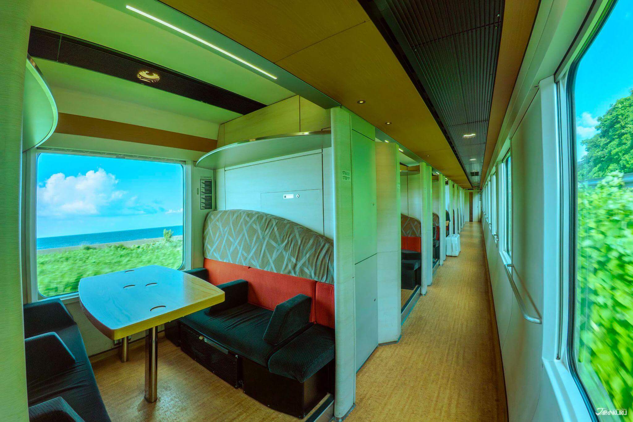 新幹線極北青函行 #02青森篇：弘前搭五能線觀光列車Resort 白神號的夏日海景鐵道旅