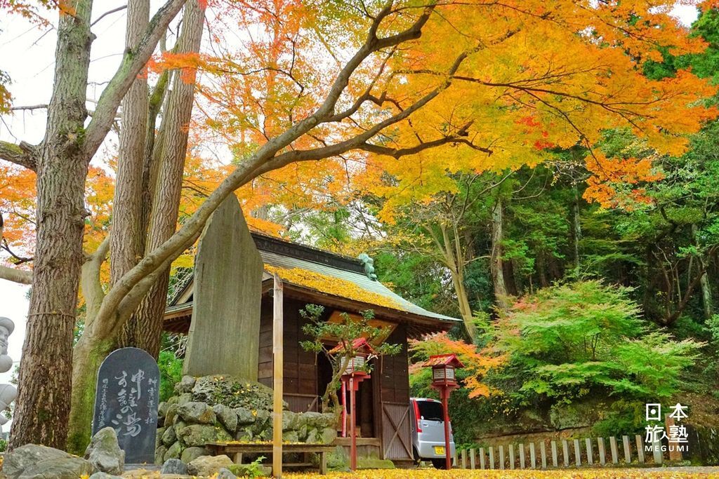 磐城市的温泉神社歷史悠久，在西元905年撰寫的律令條文《延喜式》內也有記載