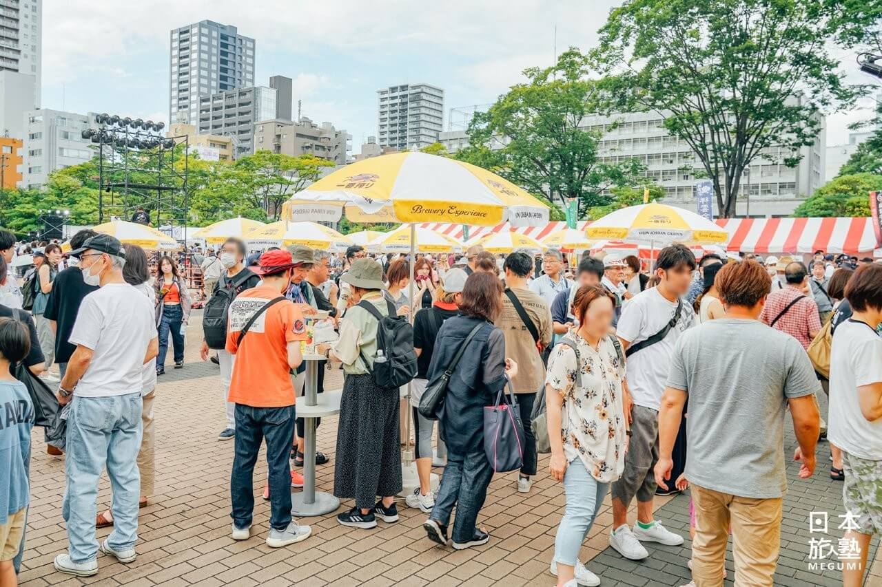 於活動期間，也有販售輕食、飲品的攤販集結