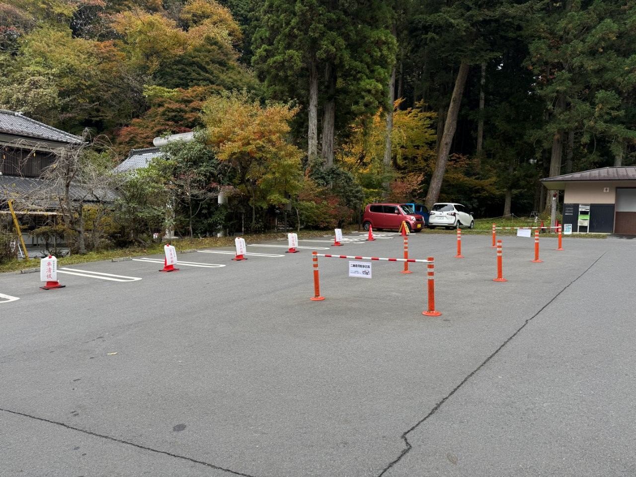 第一停車場的停車位都有人預約了
