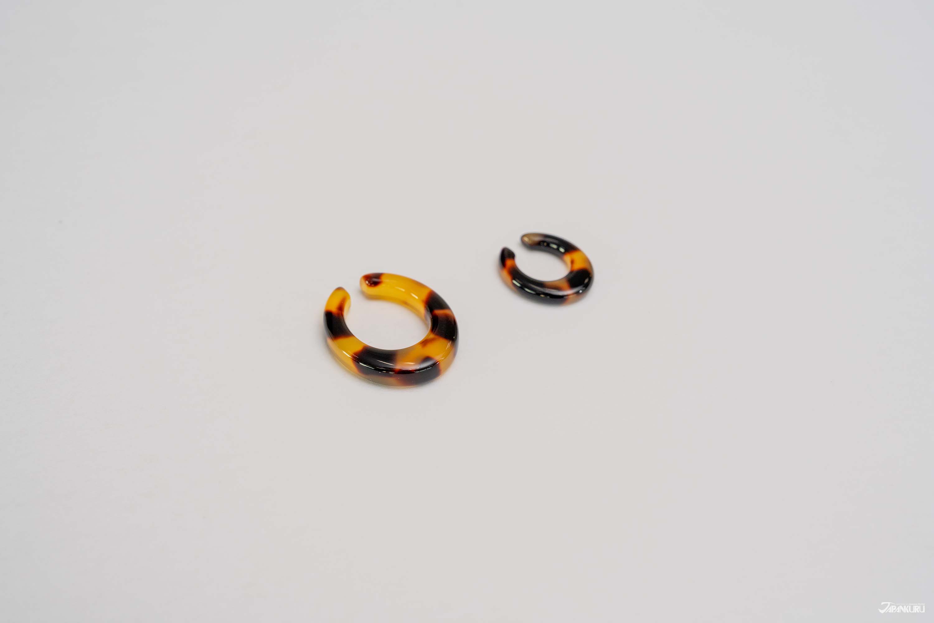 228 bekko yellow