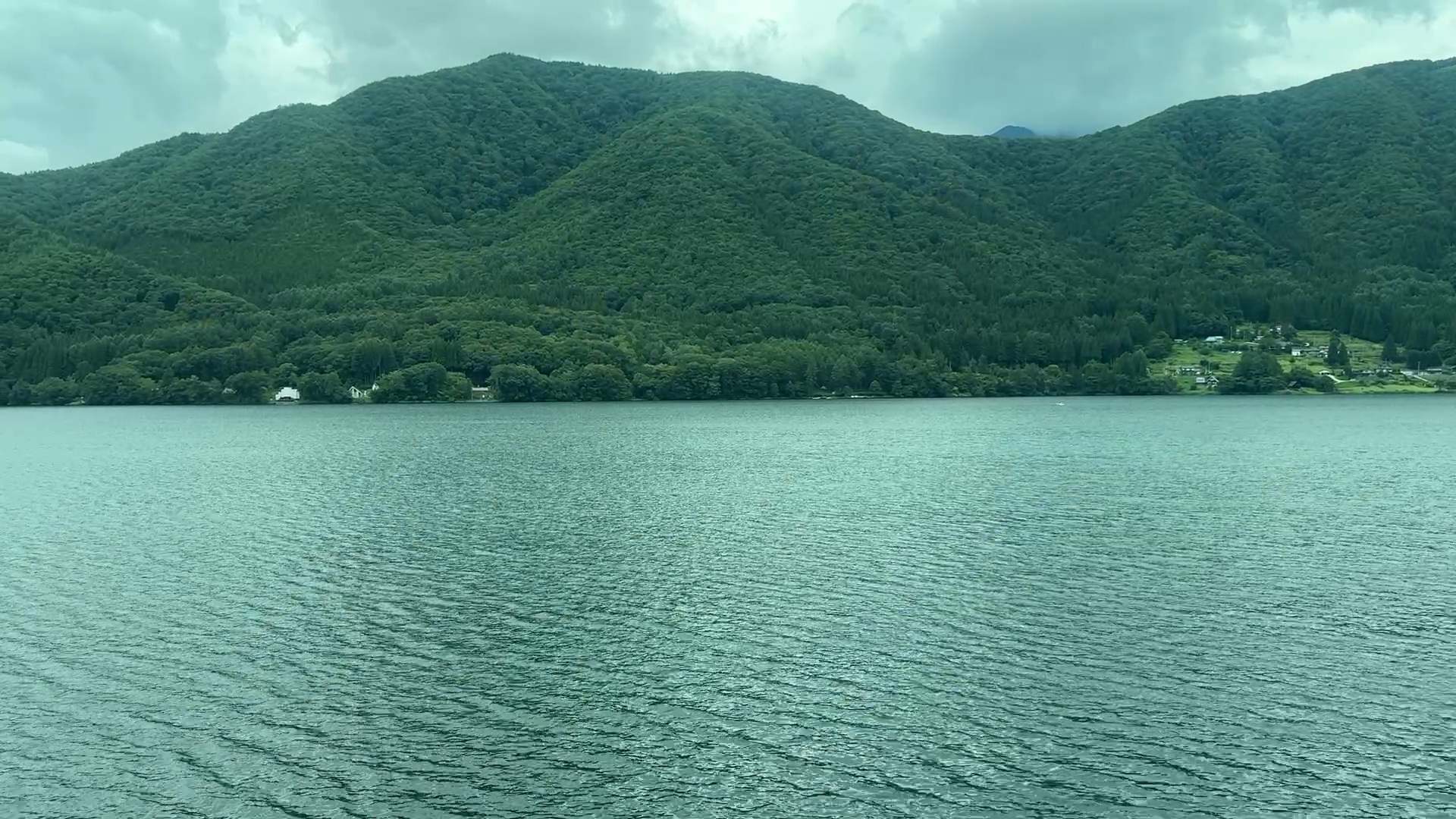 ▲木崎湖