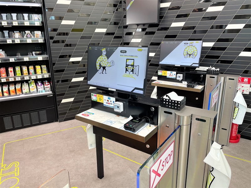 TOUCH TO GO's automated cash register. (Image credit: Japan Rail Cafe Tokyo / Nakamura)