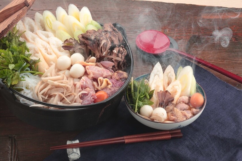 烤米棒鍋。(Image credit: Akita Prefecture) 