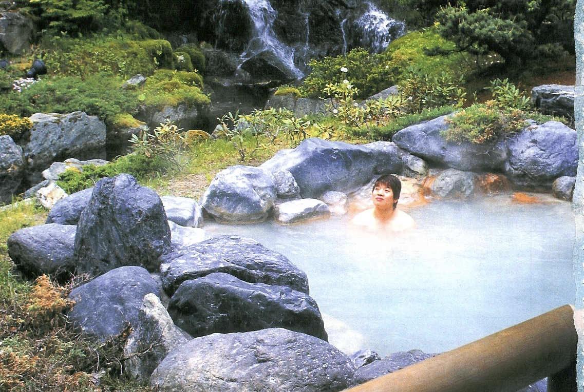 楊姐當初愛上溫泉，是遇見了北海道的登別溫泉。（圖片提供：溫泉女王 楊麗芳）