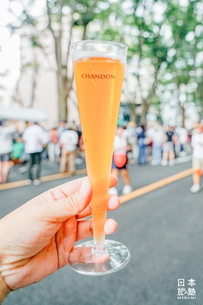 來一杯調酒，在微醺中享受音樂 （警語：未成年請勿飲酒，已成年請勿過量）