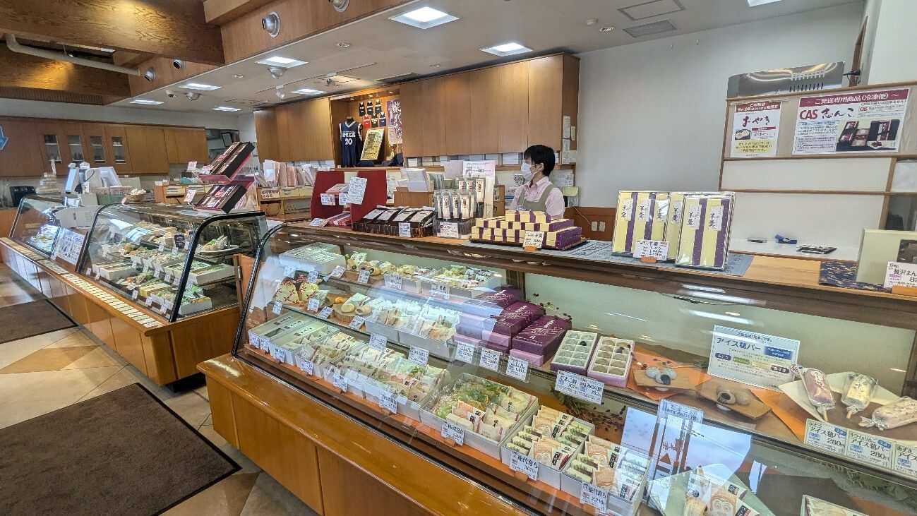 店內不只有和果子，也有西式的洋果子。能代在地的甜點更是種類眾多！