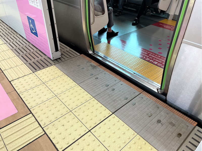 Platform fillers for easier boarding and alighting. (Image credit: Japan Rail Cafe Tokyo / Nakamura)