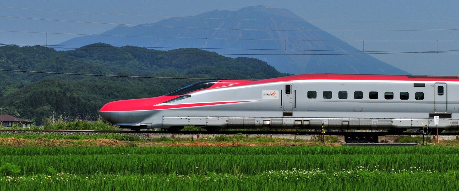 往返東京與秋田之間的優雅新幹線｜E6系 秋田新幹線