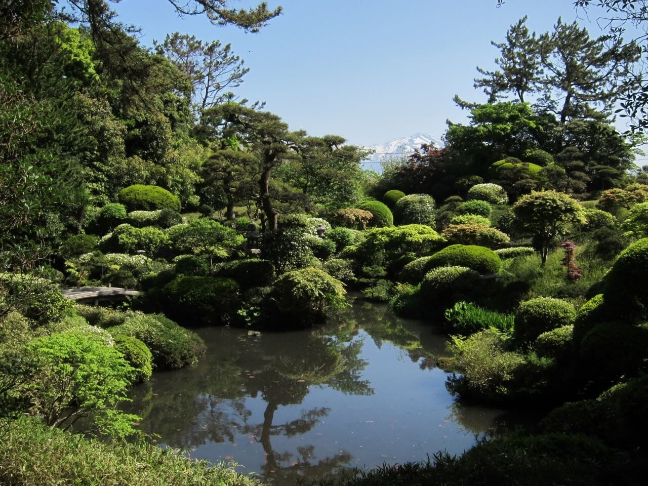 本間美術館庭園鶴舞園（圖片提供：本間美術館）