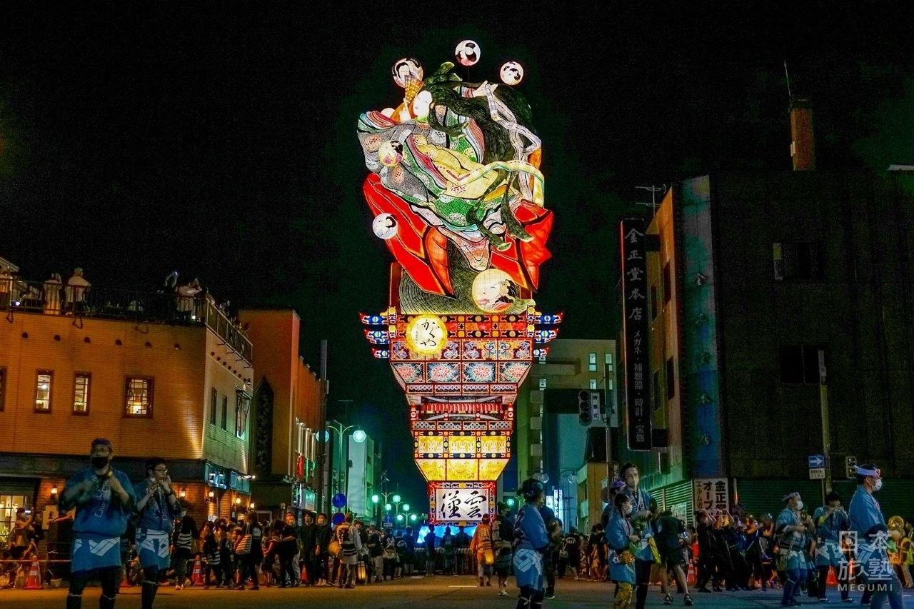 ＜JR五所川原站＞睡魔不只有一種、魄力滿點的立佞武多絕景