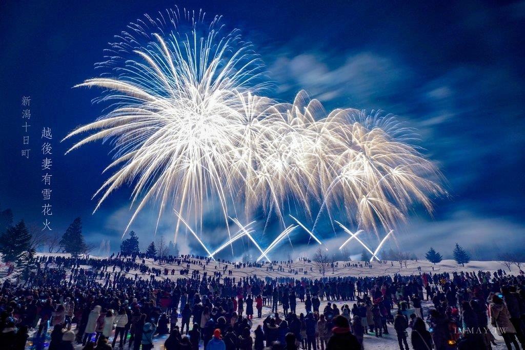 點亮繽紛雪地的夜空 越後妻有 雪花火／Gift for Frozen Village 2019