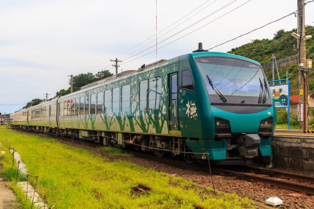 Meet the Heart專欄 | 搭乘Resort白神號與「橅」編成列車共渡愉快的一天