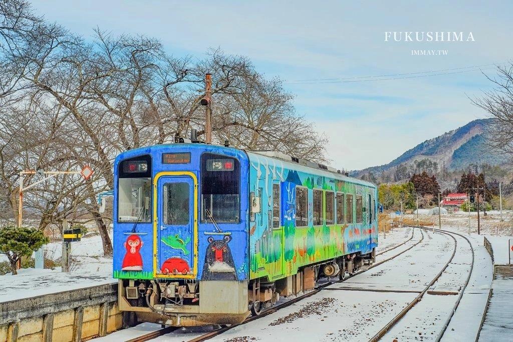 會津鐵道的車站巡禮「蘆之牧溫泉駅」，療癒系慵懶貓站長 Love (らぶ) 駐站 | 巧遇熱情列車長、列車拍攝、時刻表